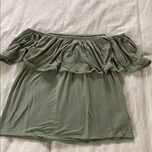 Off the shoulder American eagle top